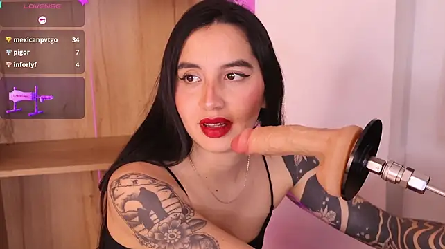 kaylee_lee's Live Chat Room