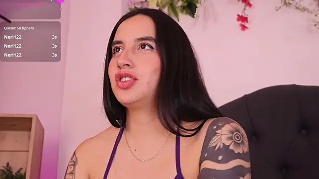 kaylee_lee Adlı Modelin Canlı XXX Sohbeti