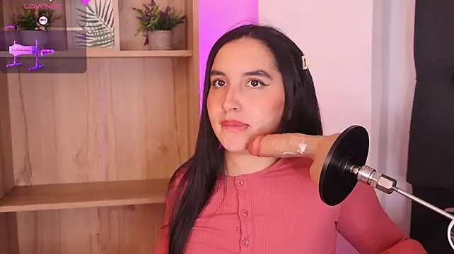 kaylee_lee Adlı Modelin Canlı XXX Sohbeti