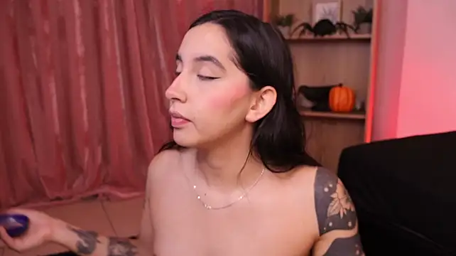 צ'אט XXX בשידור חי של kaylee_lee