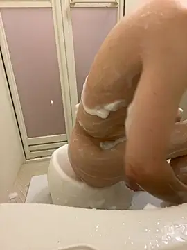 kousuke_3: διαδικτυακό σόου στην κάμερα
