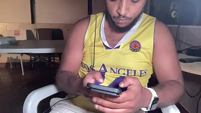 Minidemonkush Show Webcam