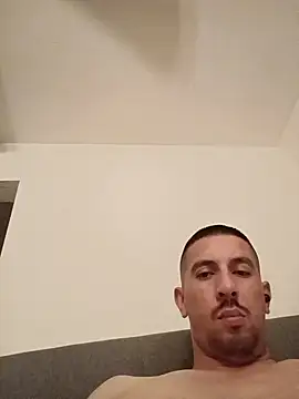 himNIGuys Show in webcam