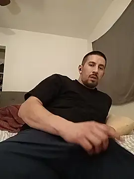 הופעת וובקאם של himNIGuys