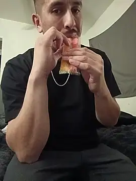 himNIGuys Show in webcam