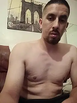 himNIGuys Pertunjukan Webcam