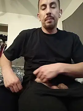 Show modela himNIGuys na web-kameri