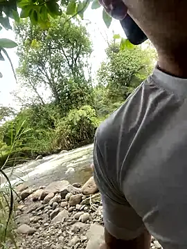 โชว์เว็บแคมของ jhosepMoreno