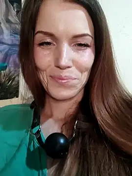 Pokazy przed kamerką – Angie_meow