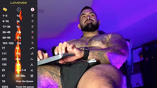 Max-prada 网络视讯表演