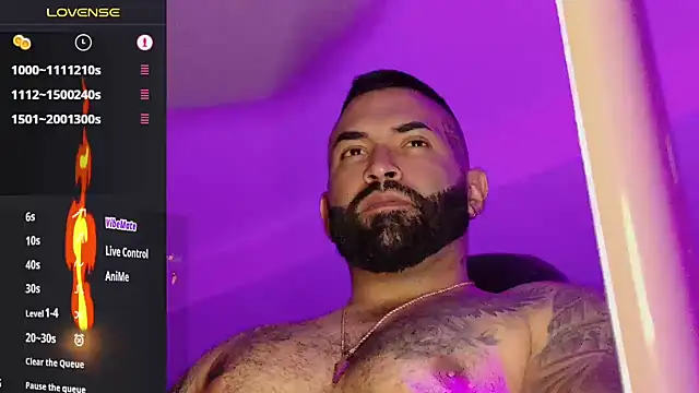 Max-prada 网络视讯表演