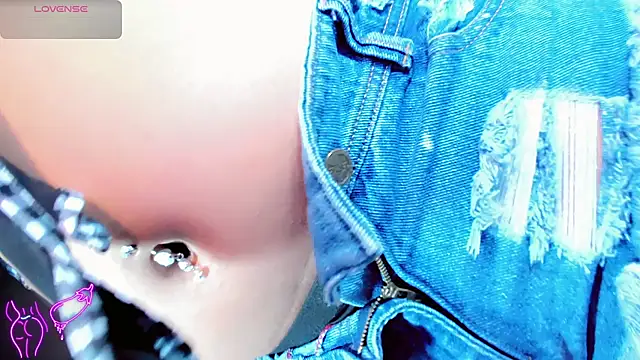 Nikita_Dragun_777 Show in webcam
