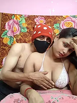 Seducing_couple's Webcam Show