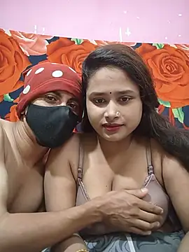 Seducing_couple: διαδικτυακό σόου στην κάμερα