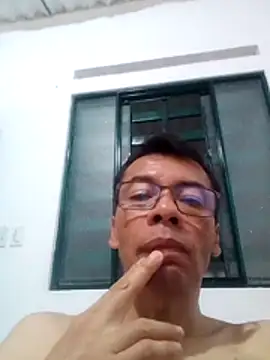 skinnylatino51: απευθείας συνομιλία ΧΧΧ