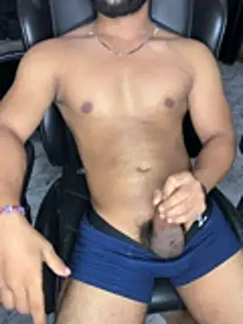 Show de Kartikkartik8595 na webcam