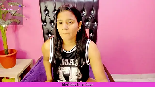 INDIANFLAME Live XXX Chat