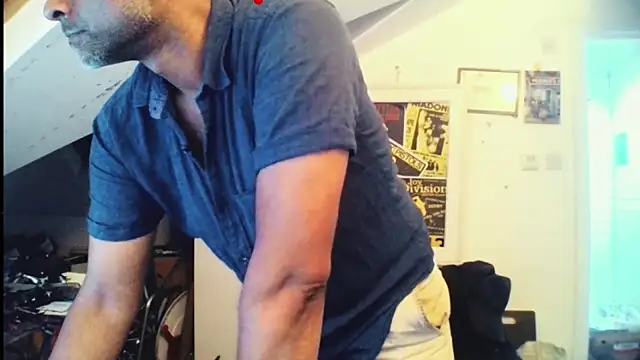 mista_sista_fista Pertunjukan Webcam