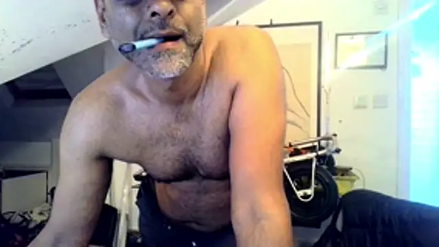 mista_sista_fista Pertunjukan Webcam