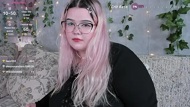 _CandyM1lky_ Live XXX-Chat