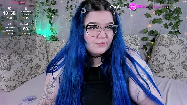 _CandyM1lky_'s Live XXX Chat