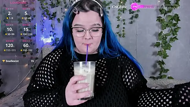 _CandyM1lky_'s Webcam Show