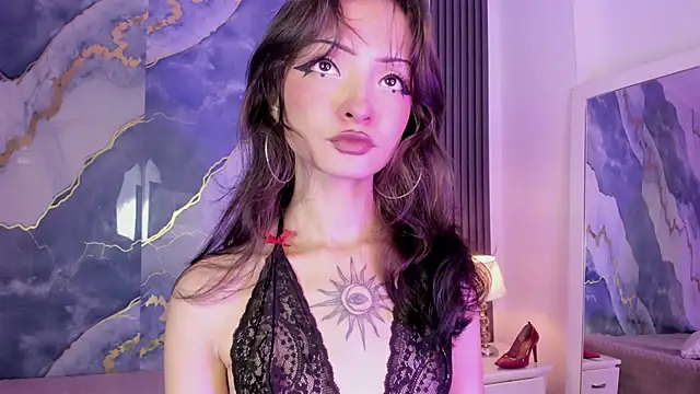 Show modela MaddieStark na web-kameri