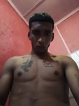 NaughtyGuy0071 在線直播表演