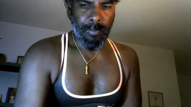 frenchblackc31's Webcam Show