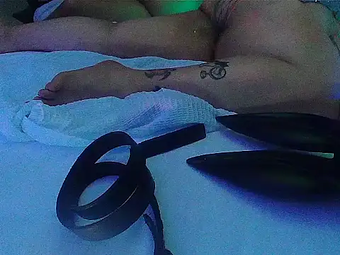 SatiroyNinfa Show in webcam