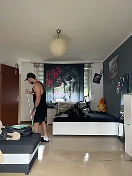 Mohdollmen webkamerás műsora