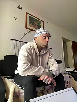 Mohdollmen Adlı Modelin Web Kamerası Şovu