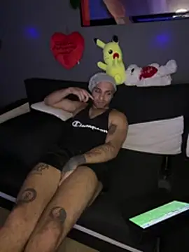 Mohdollmen webcam show