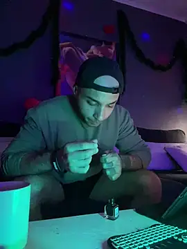 Mohdollmen Pertunjukan Webcam