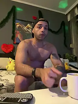 Mohdollmen webkamerás műsora