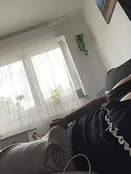 Show de Mohdollmen na webcam