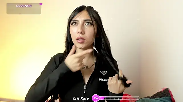 Alanaloiiss_ élő XXX-chatje
