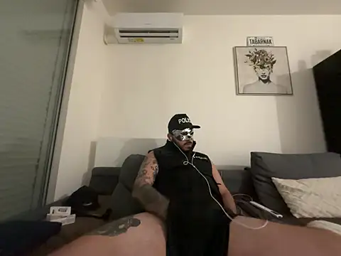 MrBearTattooX's Webcam Show
