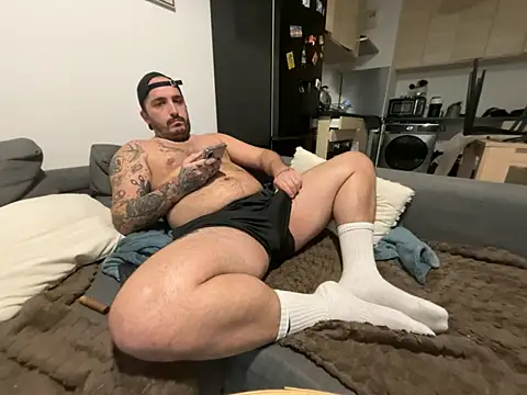 MrBearTattooX Pertunjukan Webcam