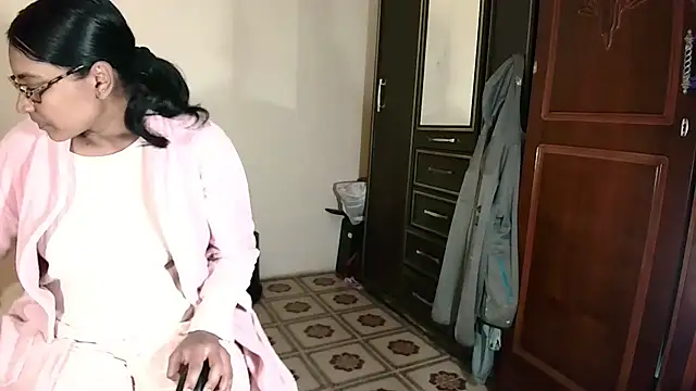 XXX chat uživo modela indiansweetflava