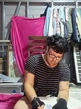 Zye_Vesper Show in webcam