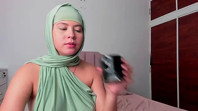 Pertunjukan Kamera Web sephora_badawi