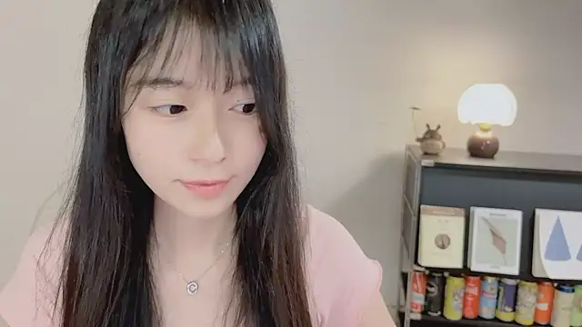 Chat XXX ao vivo de Onechestnut