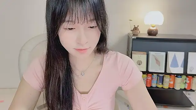 Onechestnut live XXX chat