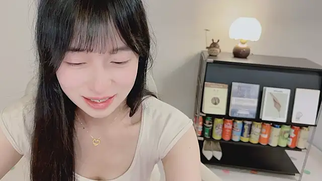 Onechestnut's Live XXX Chat