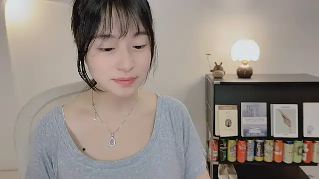 Onechestnut 라이브 XXX 채팅
