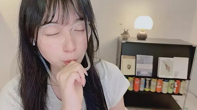 Onechestnut Live XXX Chat