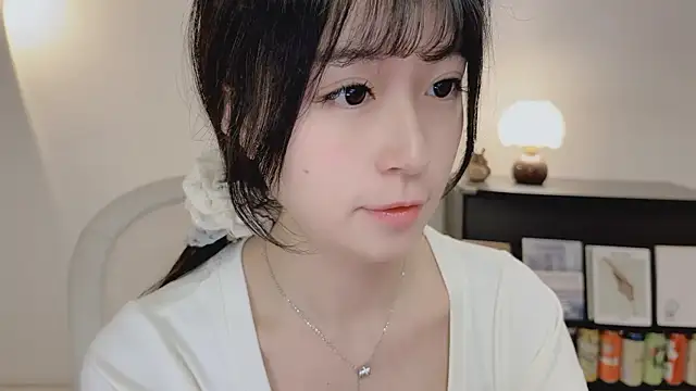 Onechestnut 라이브 XXX 채팅