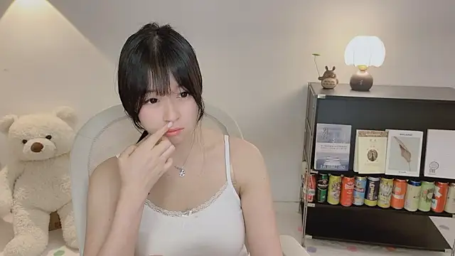 Onechestnut Chat XXX live