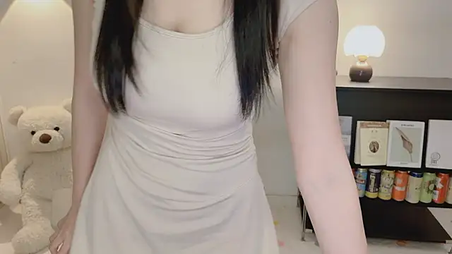 Onechestnut XXX чат на живо